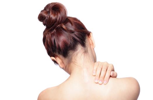 脖子上长了这个肉疙瘩得小心